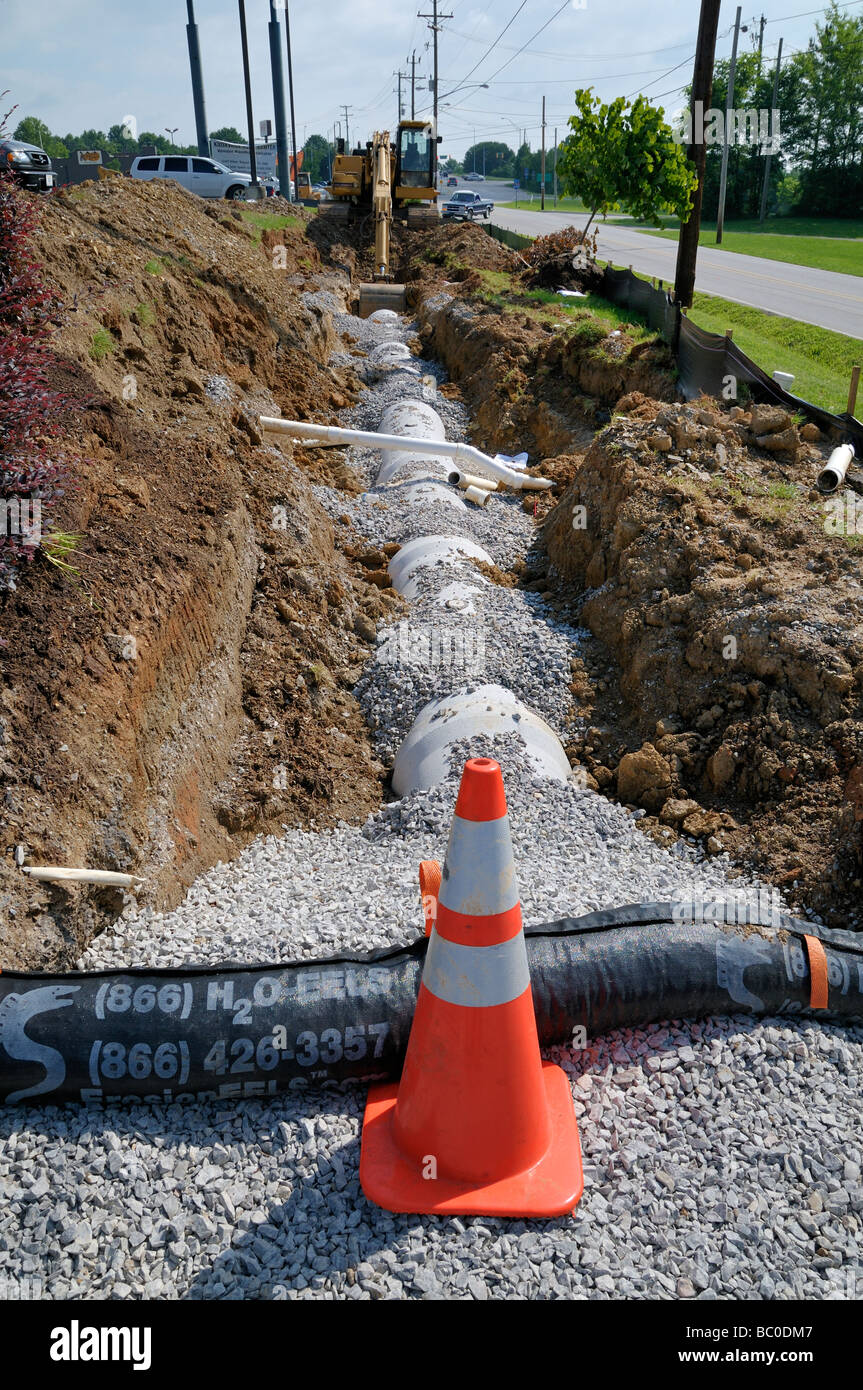 A water main pipe is being replaced in Knox County, Tennessee, USA.  Photo by Darrell Young. Stock Photo
