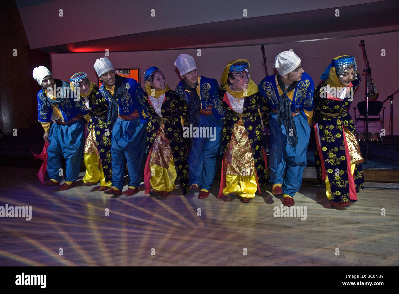 Kurdish dance hires stock photography and images Alamy