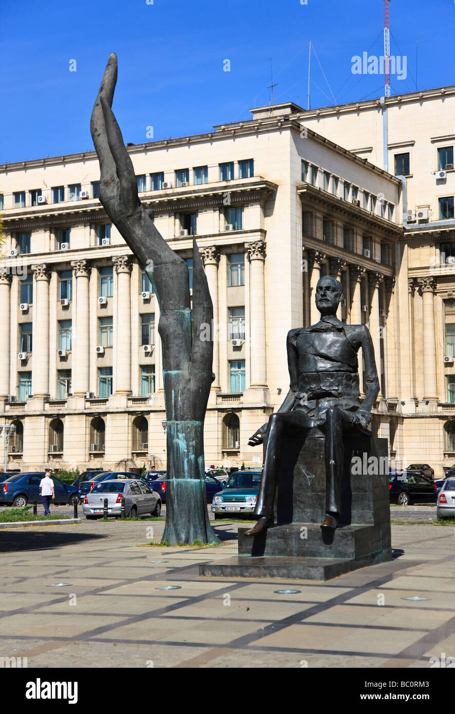 Sculptor mircea spataru hi-res stock photography and images