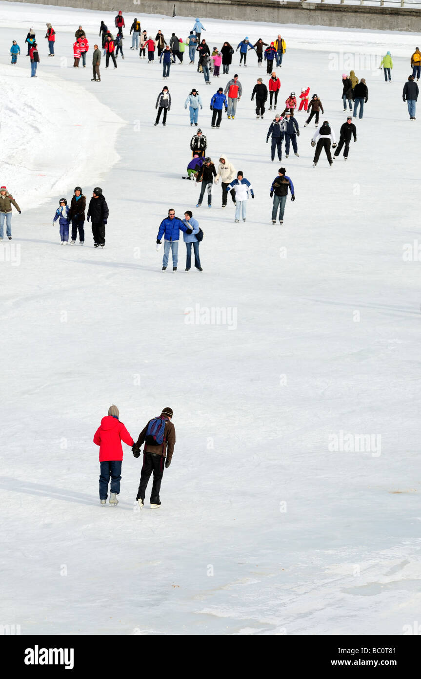 Canada, Ottawa, Rideau Canal, People Skating On The Longest Ice Skating ...