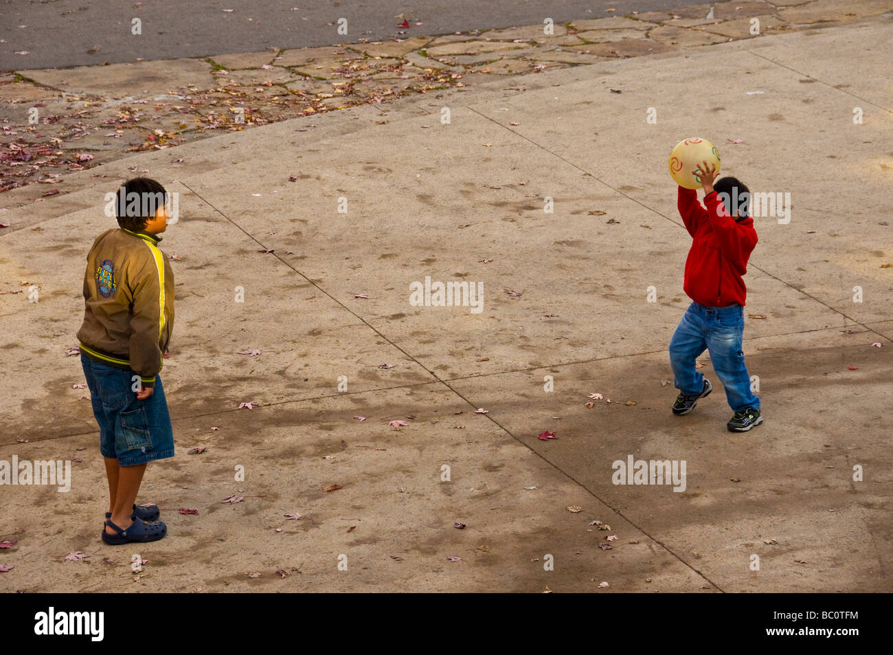 Children playing outdoor park hi-res stock photography and images - Alamy