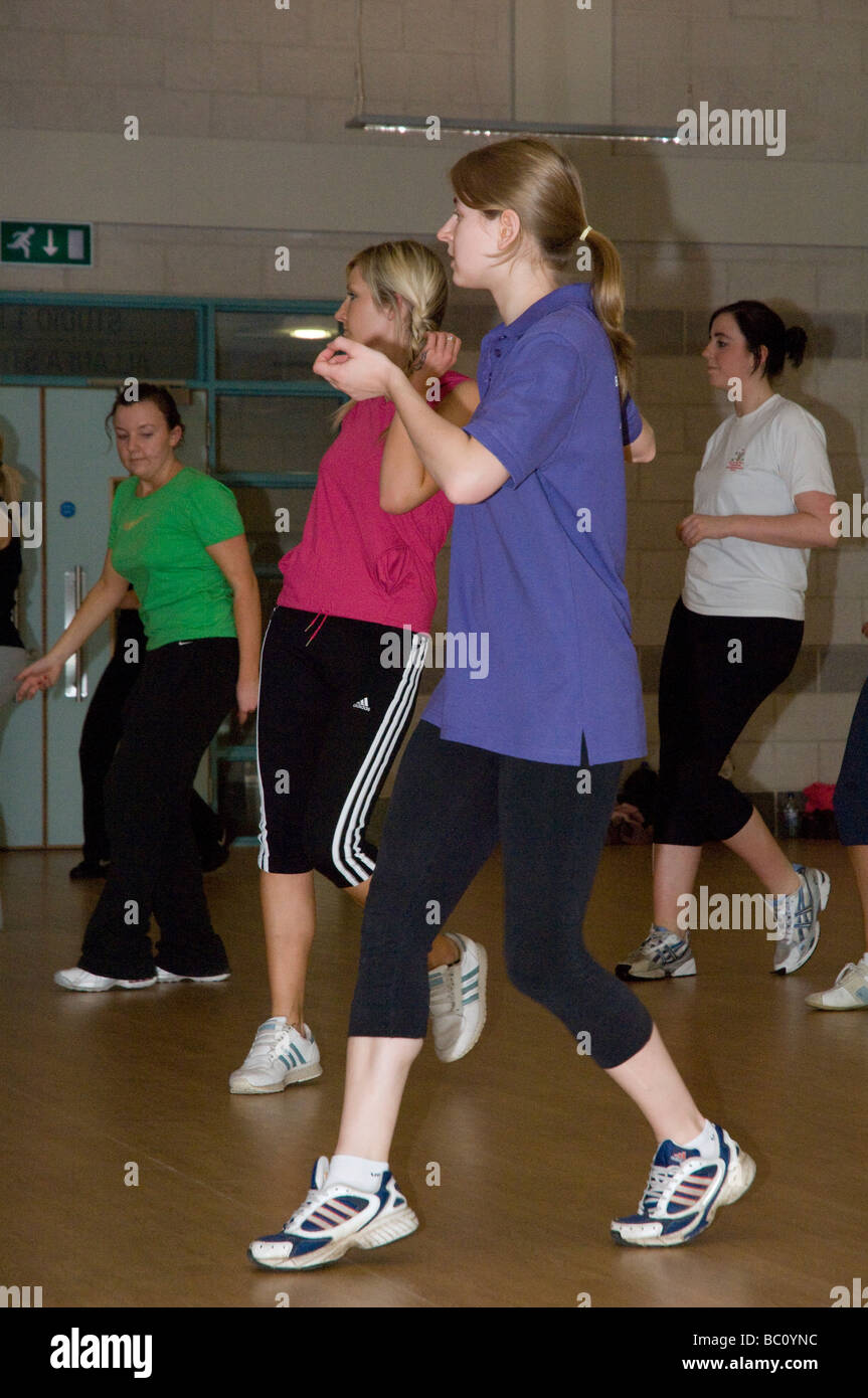 Dance class indoors uk hires stock photography and images Alamy