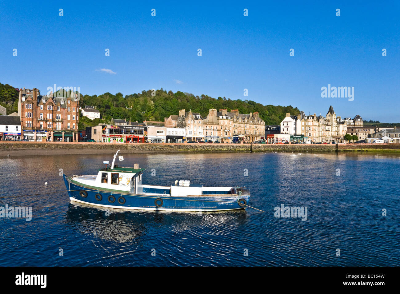 Street in Oban Argyll Scotland on a sunny May day Stock Photo