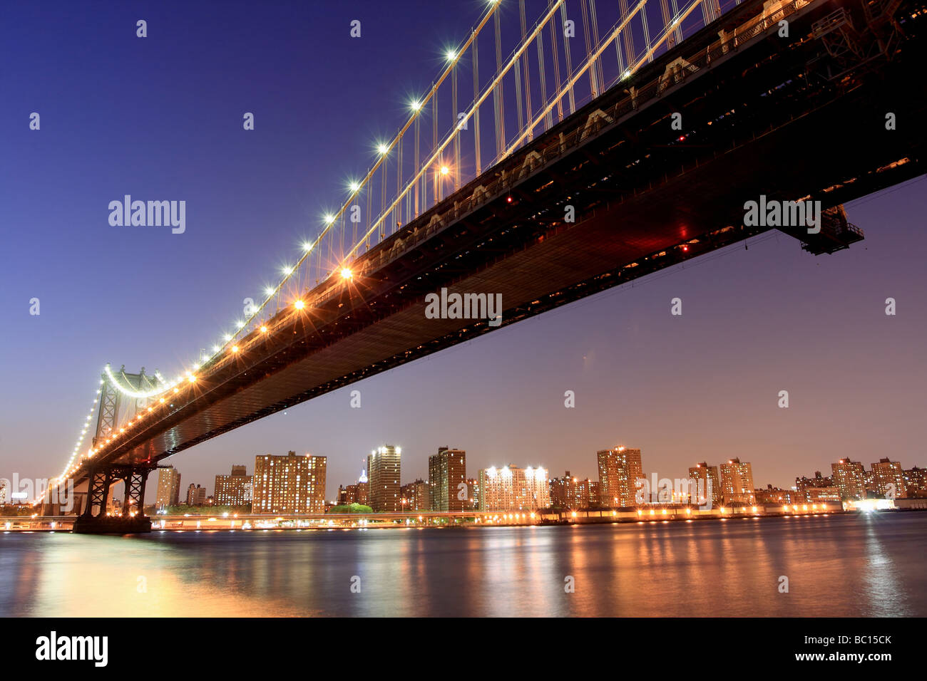 Manhattan Bridge and Manhattan Skyline, New York City Stock Photo - Alamy
