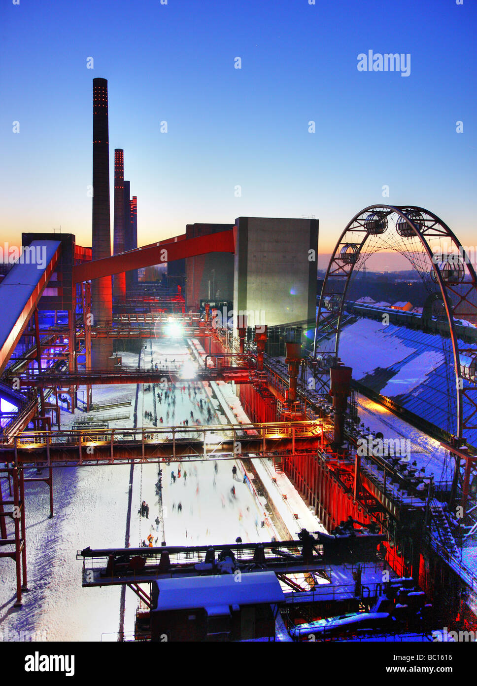 Zeche zollverein skating hi-res stock photography and images - Alamy