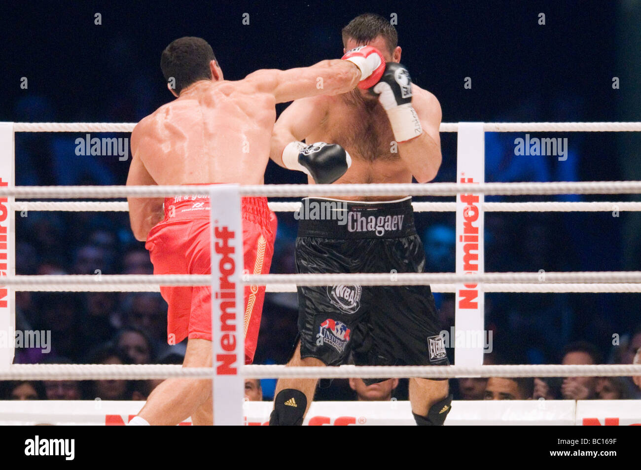 Heavy Weight World Championship Wladimir Klitschko UKR vs Ruslan