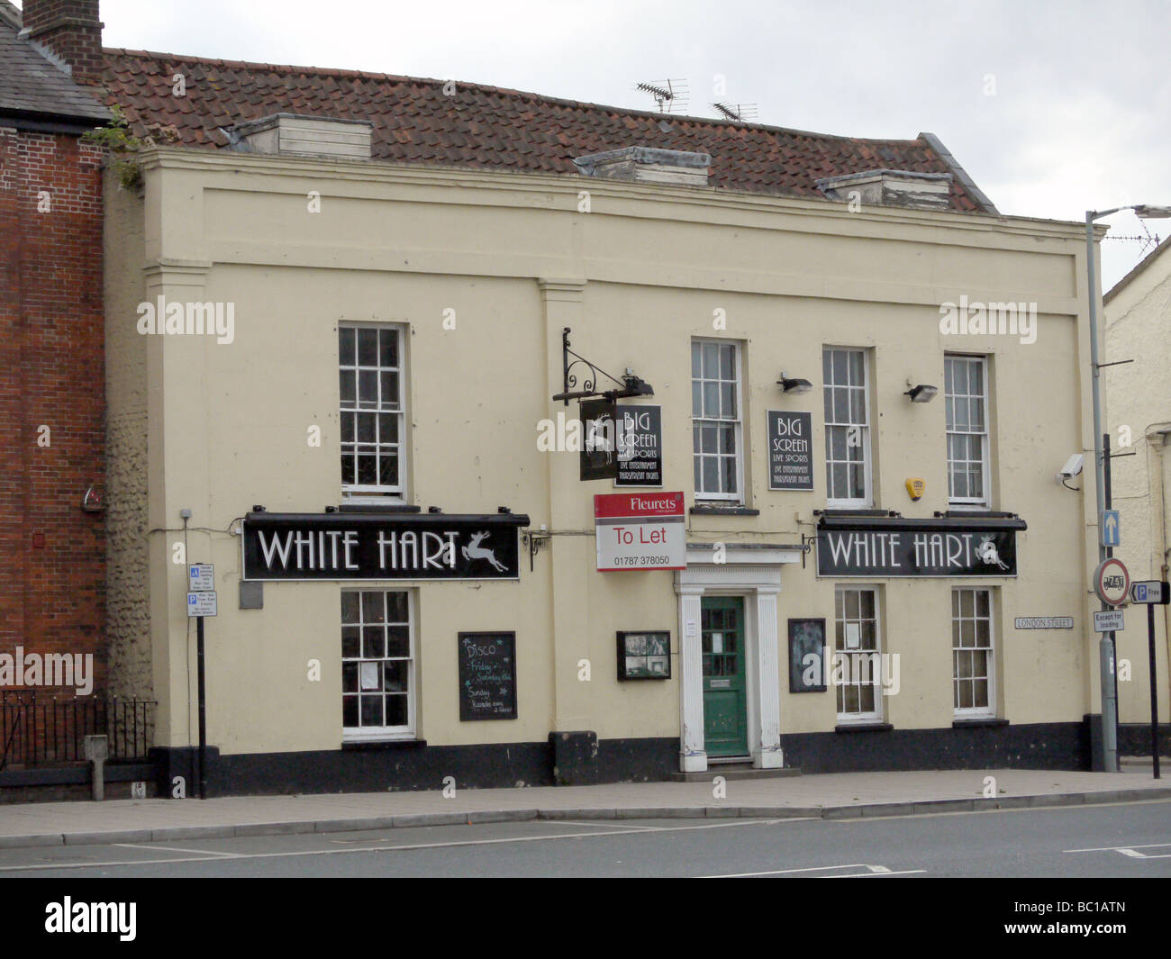 Death of the white hart hires stock photography and images Alamy