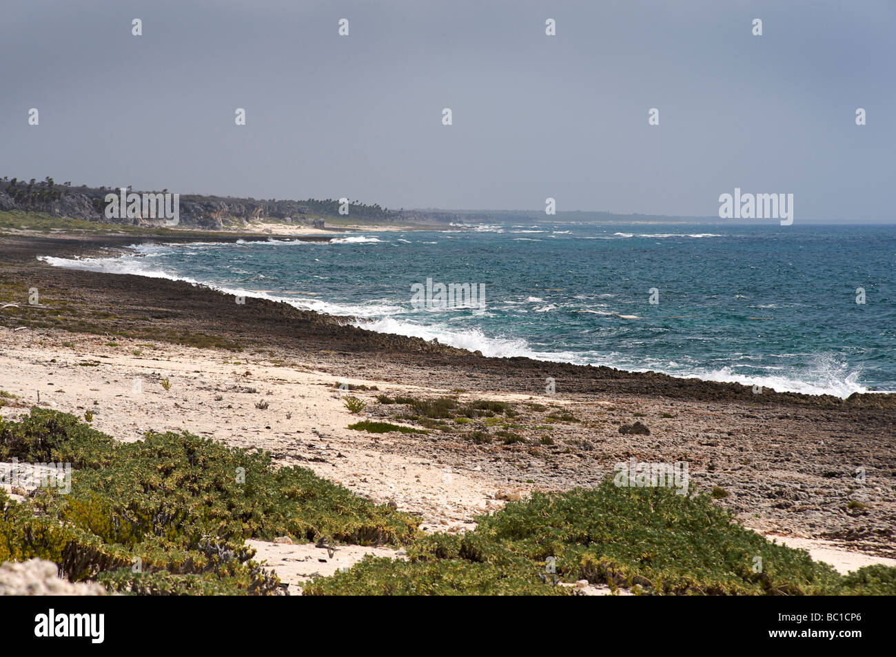 Windswept Bahia de Corrientes. Playa Caleta Larga, Playa la Barca towards Cabo de San Antonio. Cuba's westernmost coastline Stock Photo