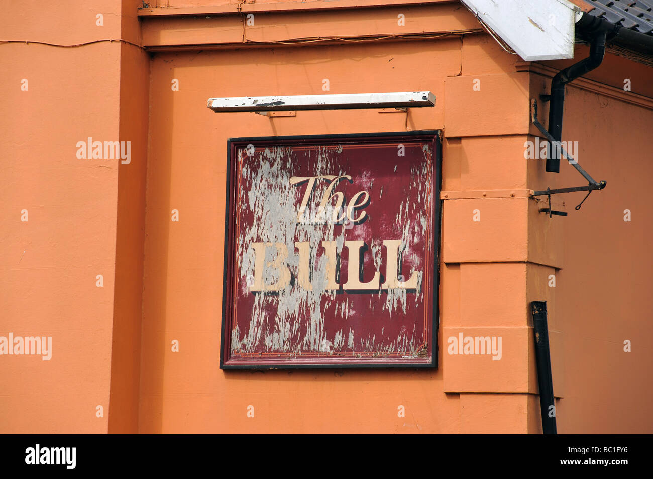 A worn out pub sign for the Bull Watton Thetford Norfolk UK Stock Photo