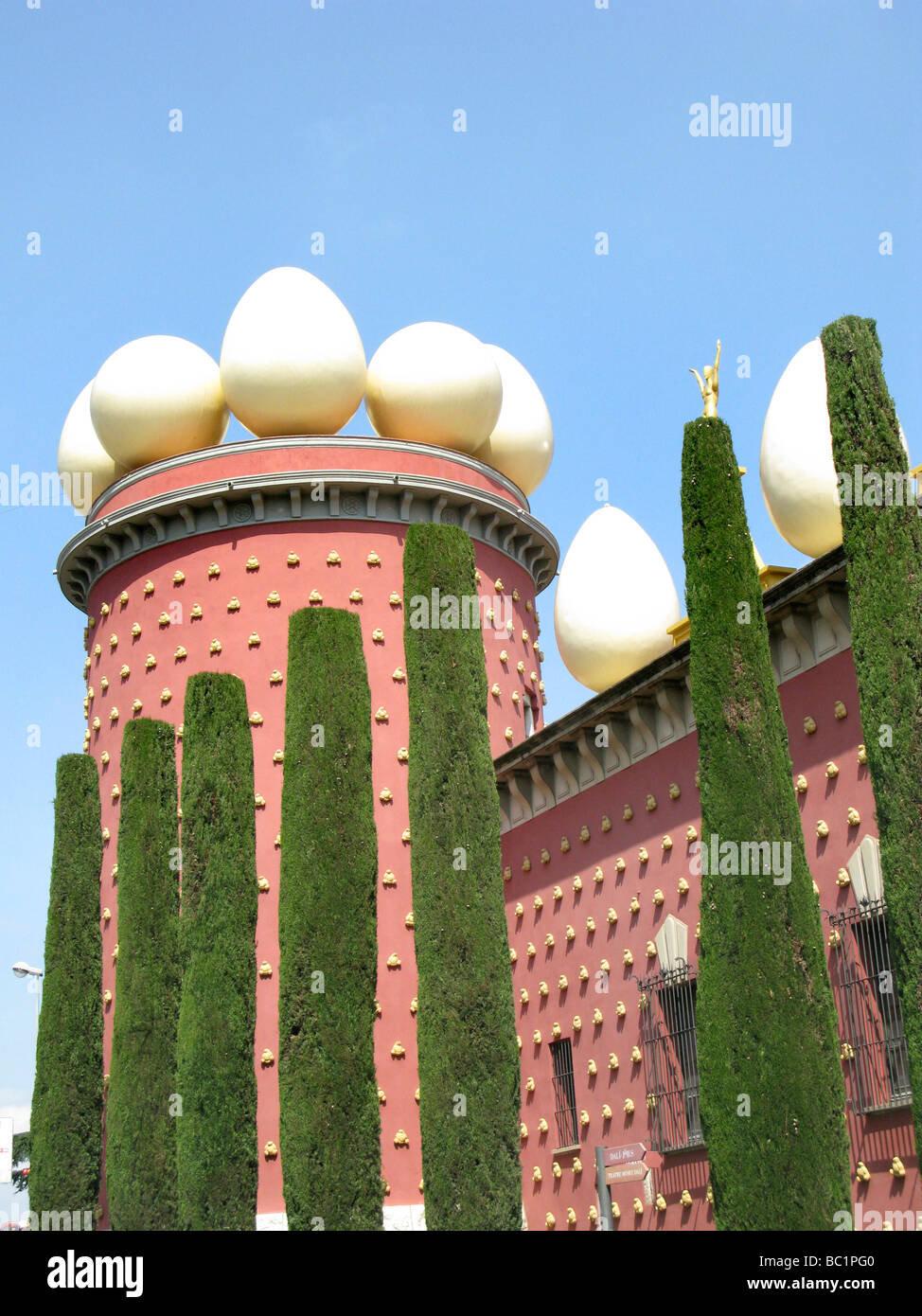 EXTERIOR VIEW OF SALVADORE DALI HOUSE MUSEUM FIGUERES SPAIN Stock Photo