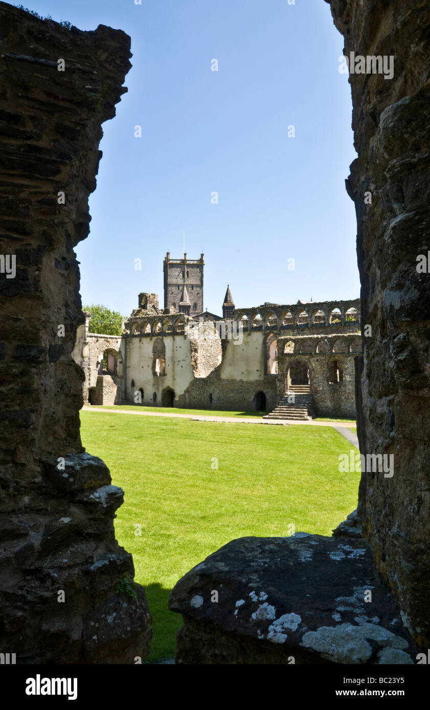 Ruins of Bishop's Palace at St Davids, Pembrokeshire Stock Photo