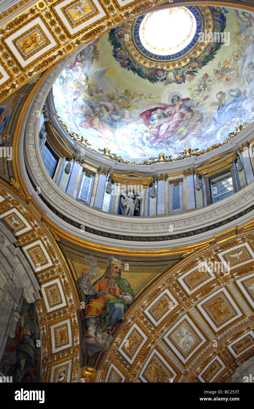 Saint Peter's Basilica Dome Stock Photo - Alamy