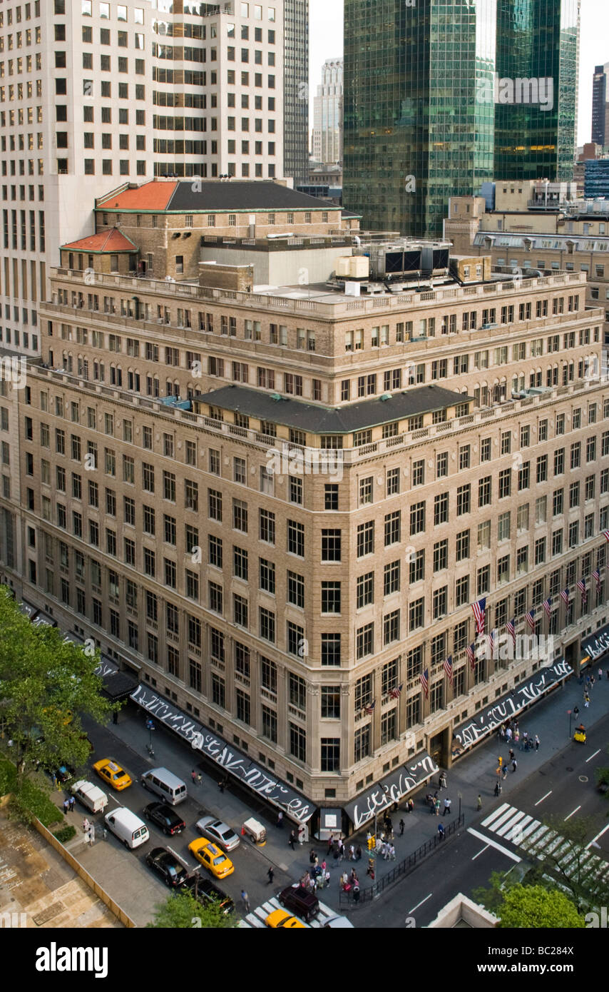 Saks Fifth Avenue Department Store in New York City Stock Photo