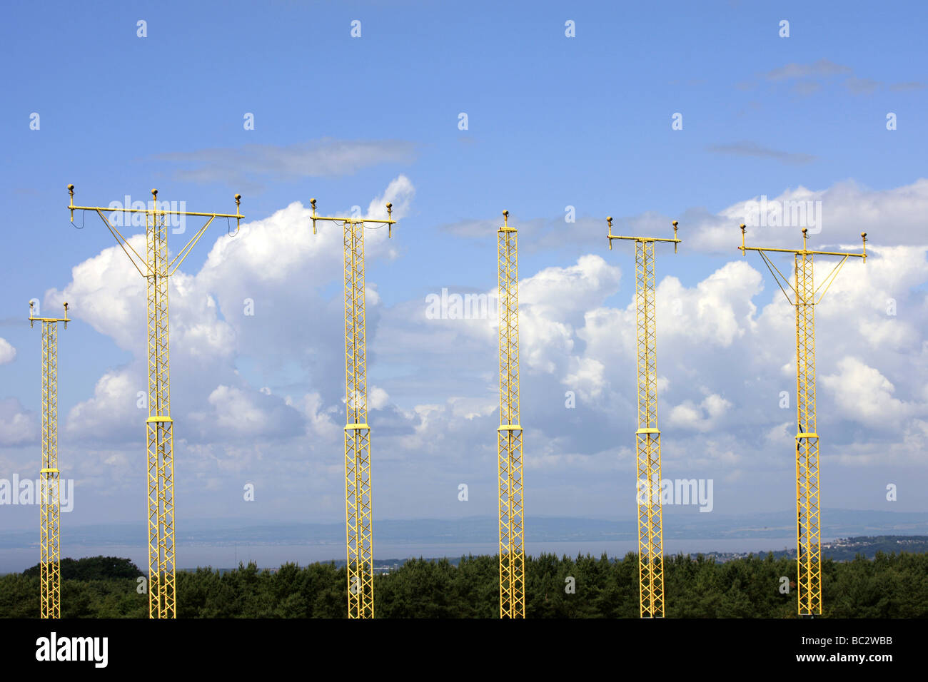 Runway bristol airport hi-res stock photography and images - Alamy