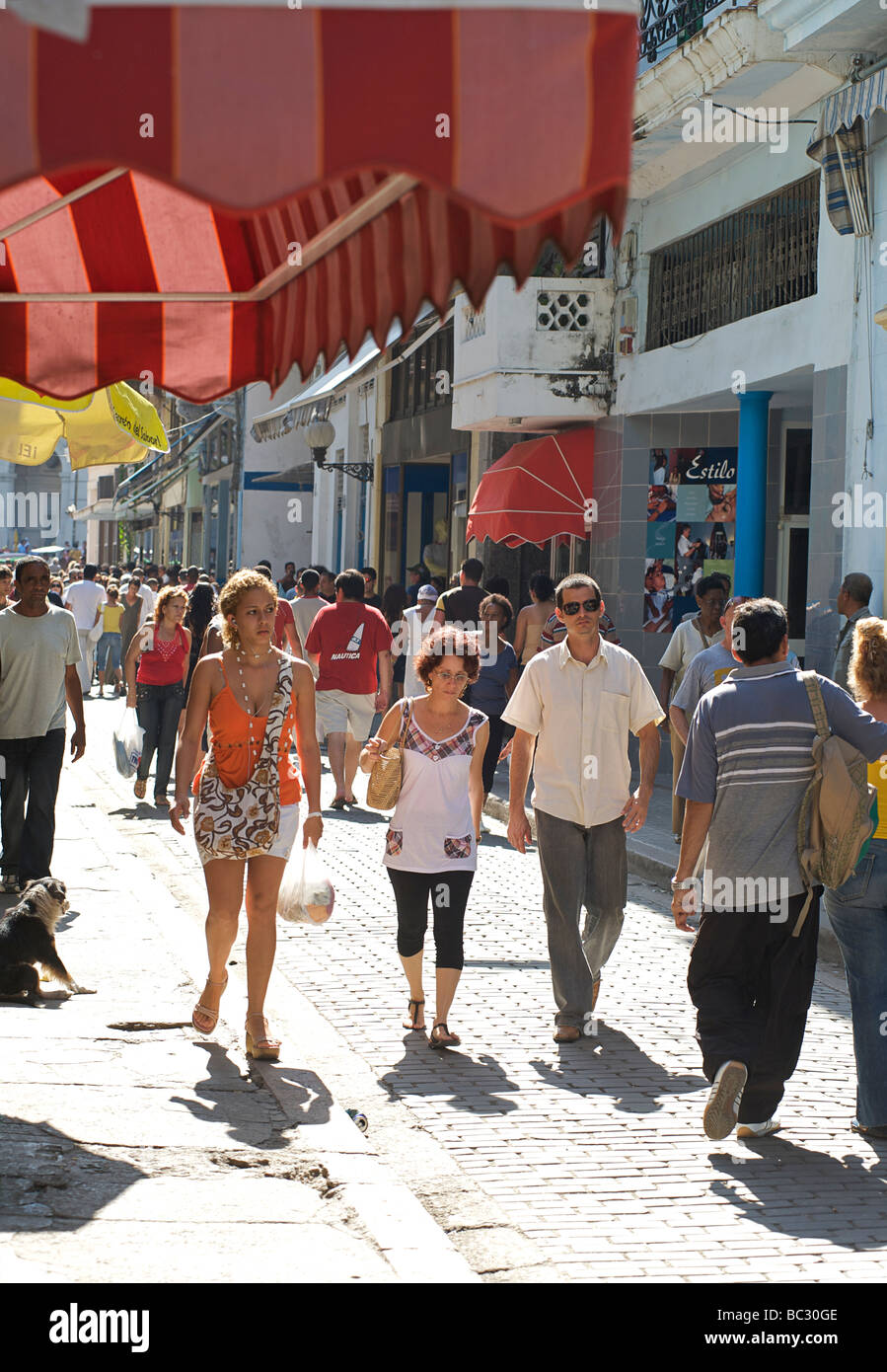 Busy street scene of shoppers on Calle Obispo. Popular street in Old Havana, Cuba Stock Photo