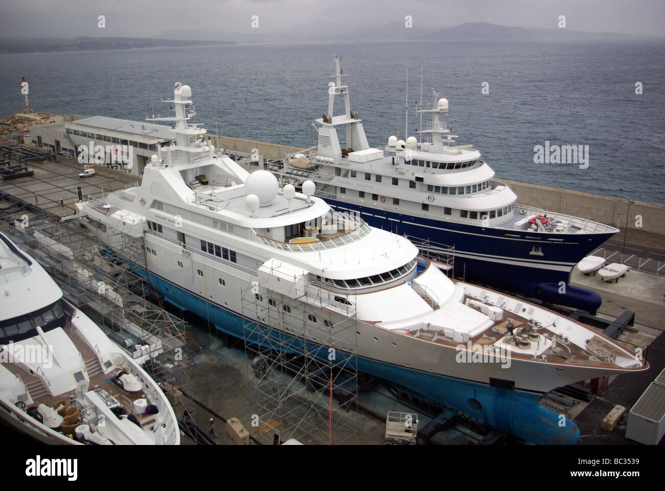 La Ciotat 13 Shipward Of The Company Monaco Marine Stock Photo Alamy
