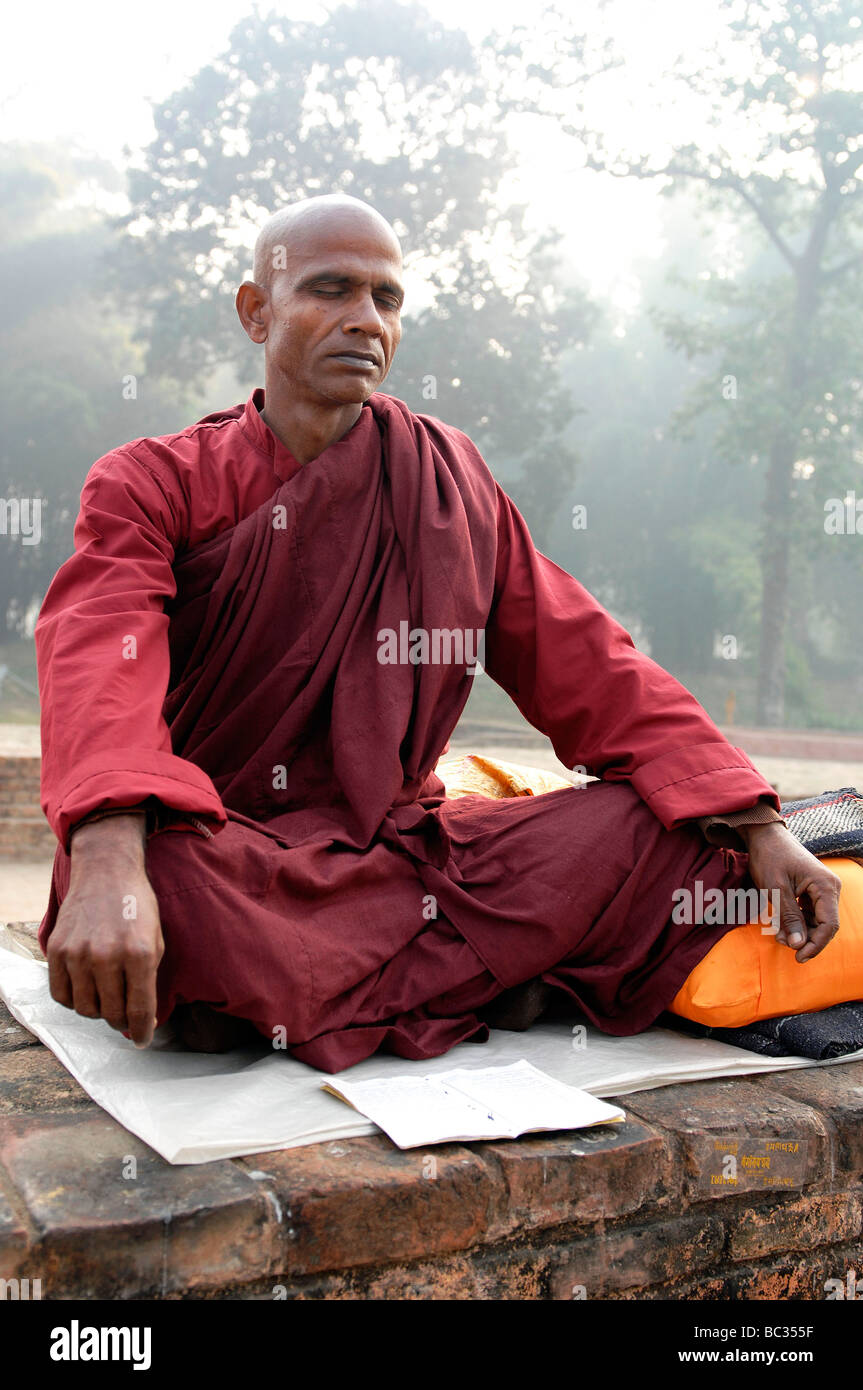 India Indian Buddhist monks Stock Photo Alamy