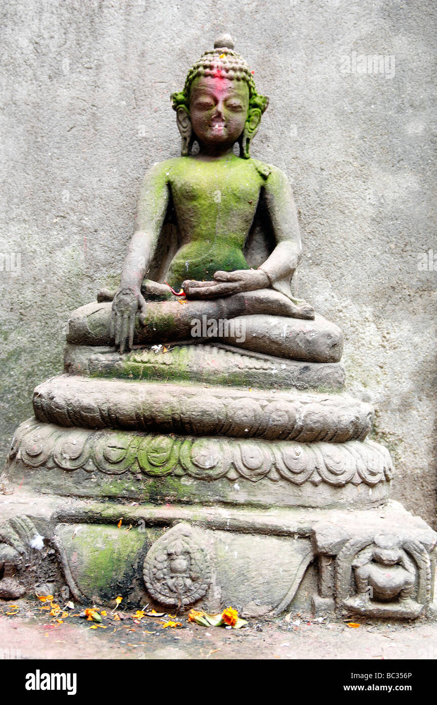 Nepal Statue of Bouddha Stock Photo Alamy
