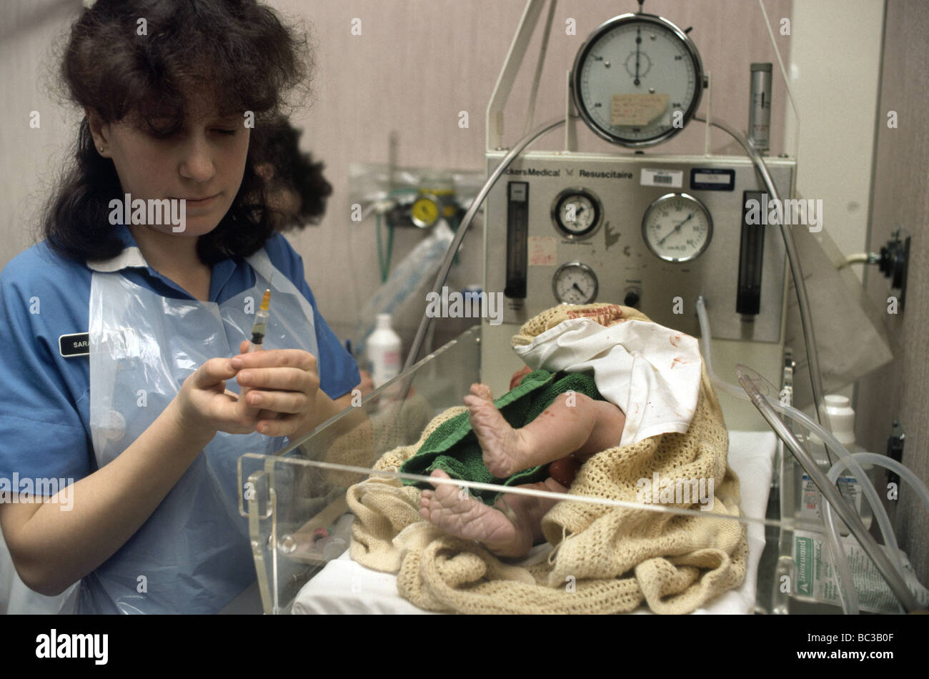 Newborn vitamin k injection hires stock photography and images Alamy