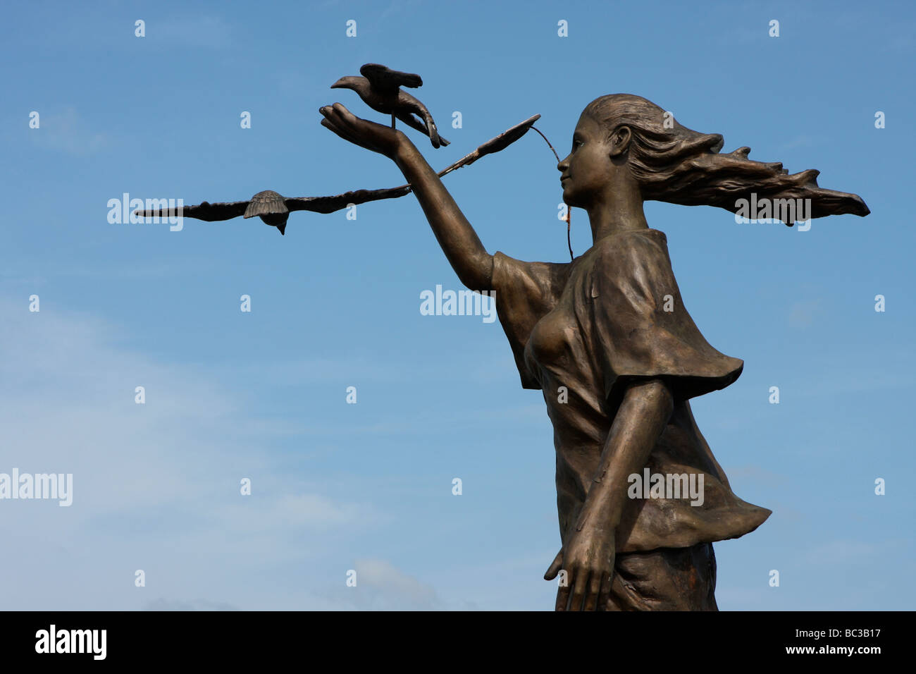 Егде жастағы әйелдердің порнографиялық фотосуреттері