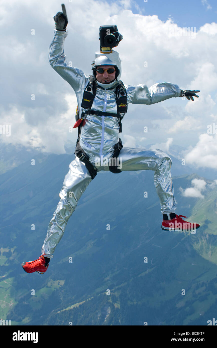 Going fast within a chrome suit hi-res stock photography and images - Alamy