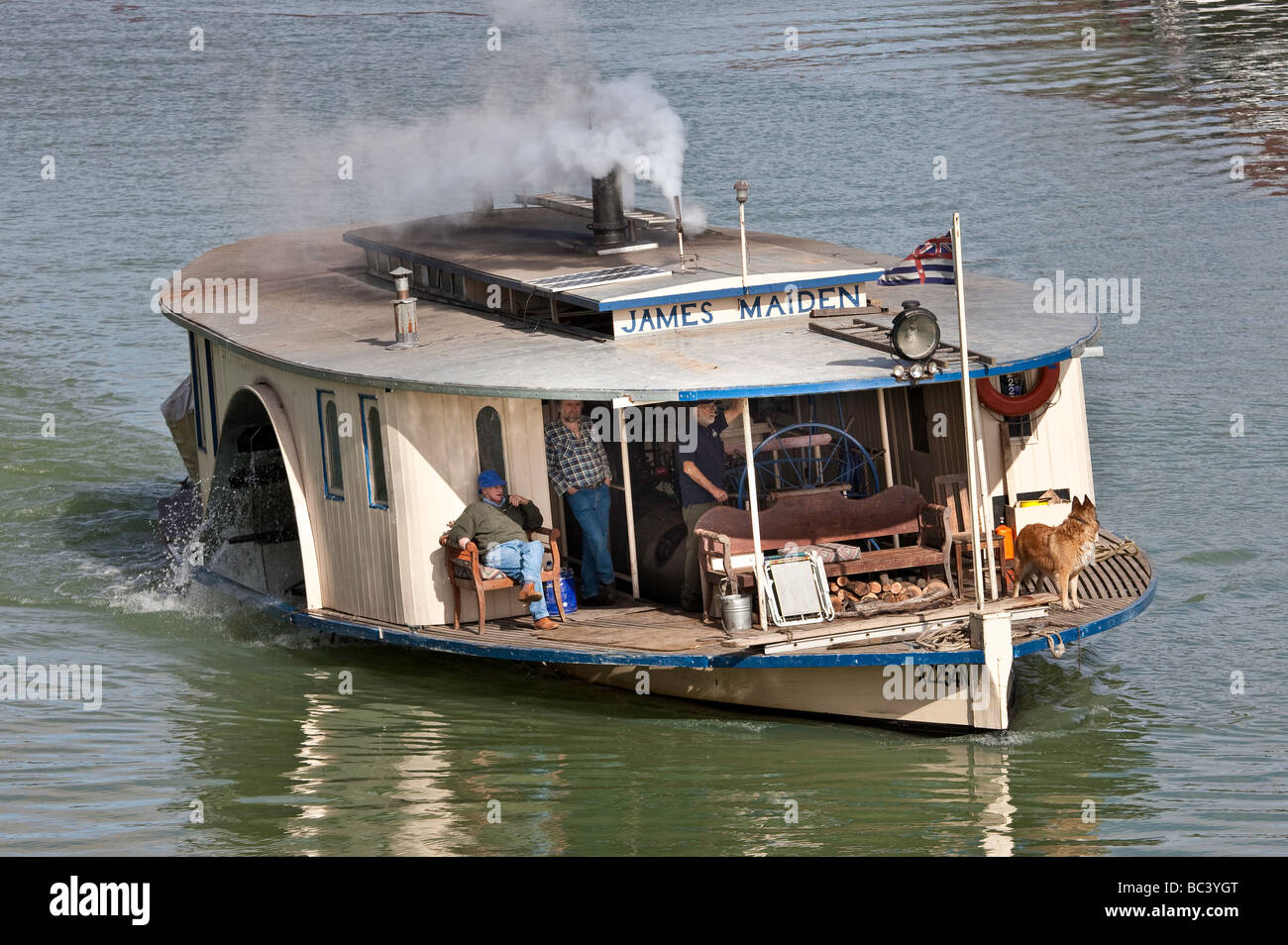 Paddle Steamer James Maiden on the Darling River, Wentworth, NSW ...