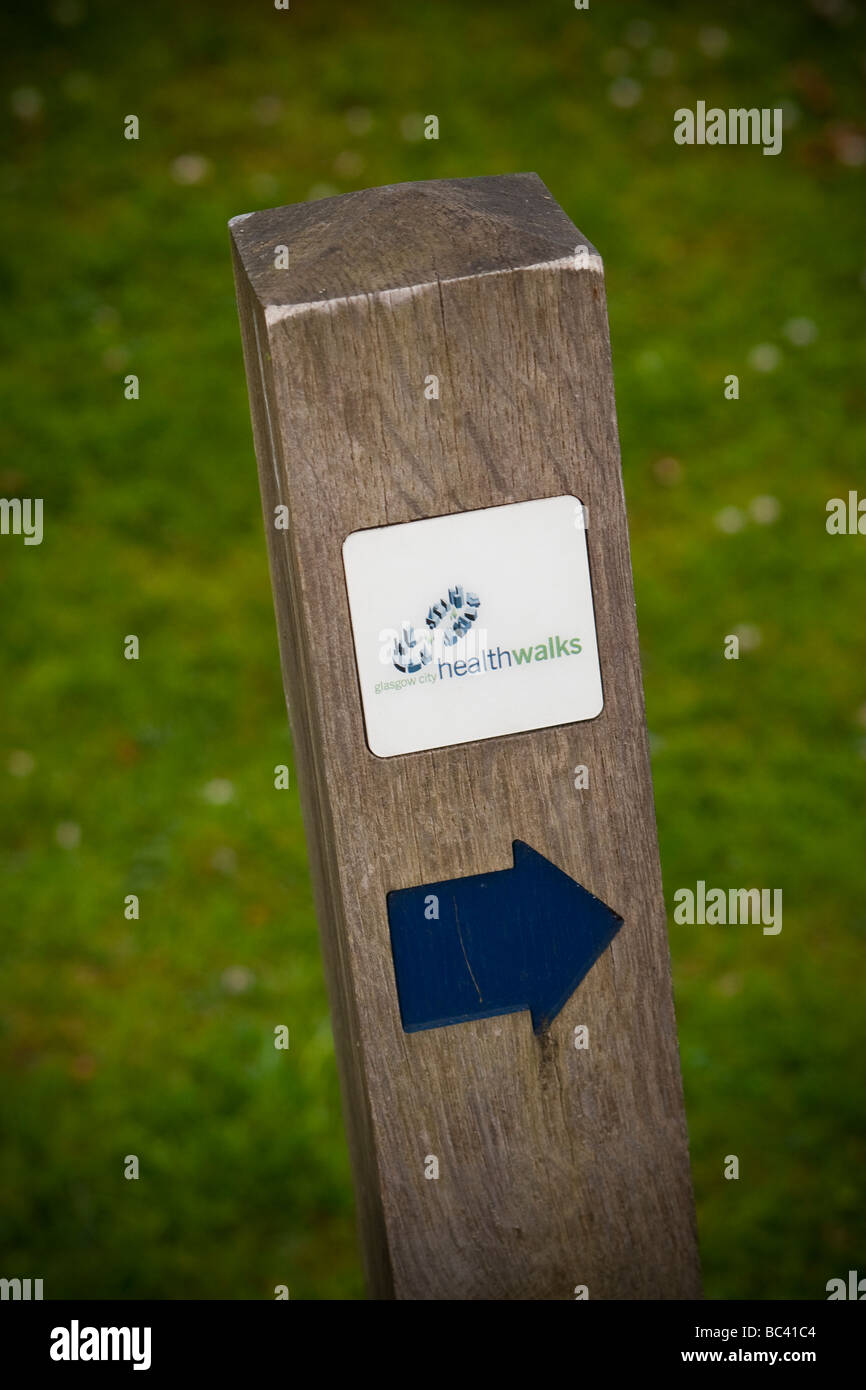 Walkway glasgow sign hires stock photography and images Alamy