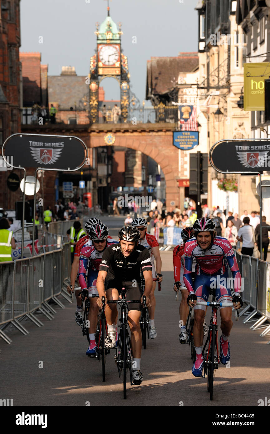 Round nine of the Tour Series cycling event in Chester Stock Photo