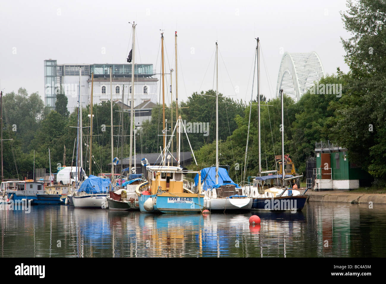 Widnes attractions hi-res stock photography and images - Alamy