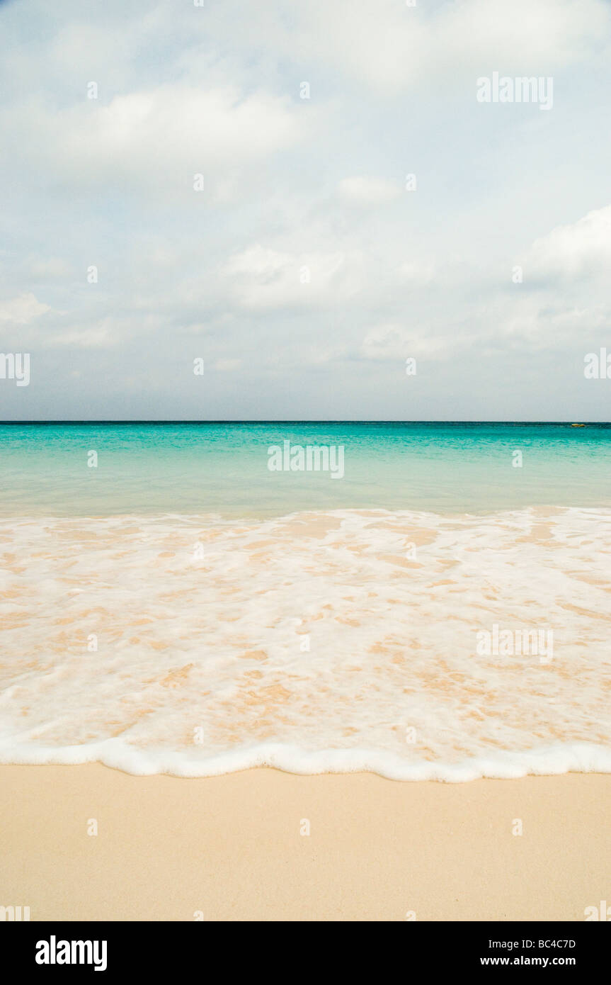 Bermuda Pink Sand Beach Images – Browse 371 Stock Photos, Vectors, and  Video