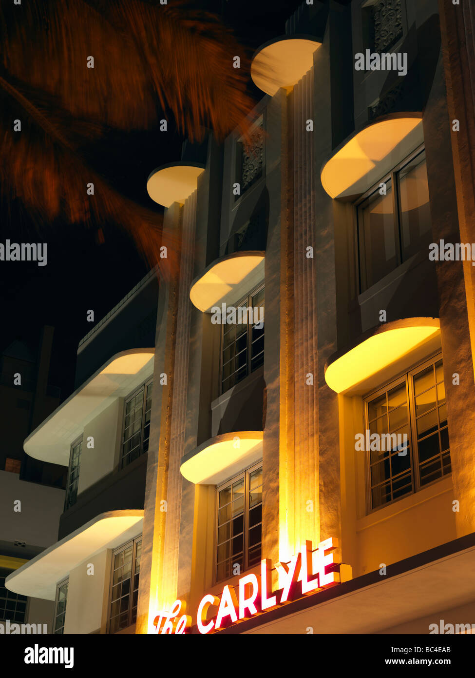 Illuminated art deco hi-res stock photography and images - Alamy