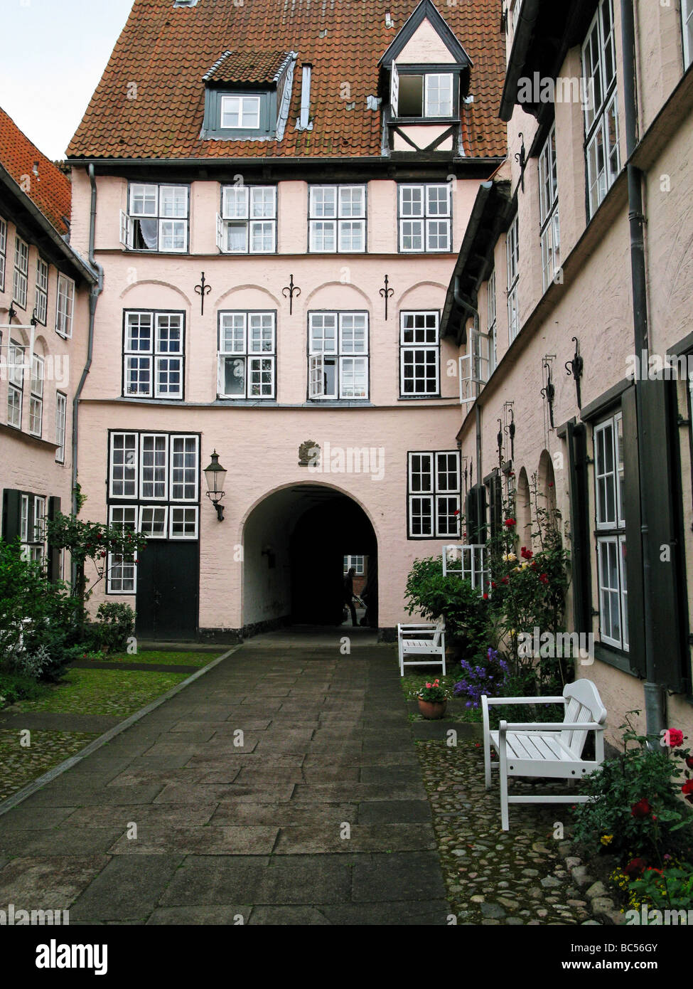 Residential architecture lubeck germany hires stock photography and