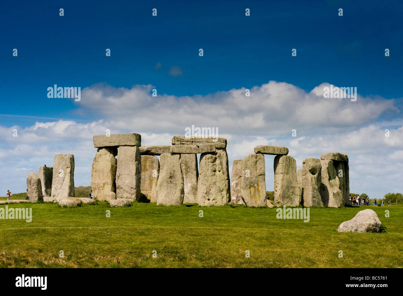 The ancient monument of Stonehenge Wiltshire England UK Stock Photo Alamy