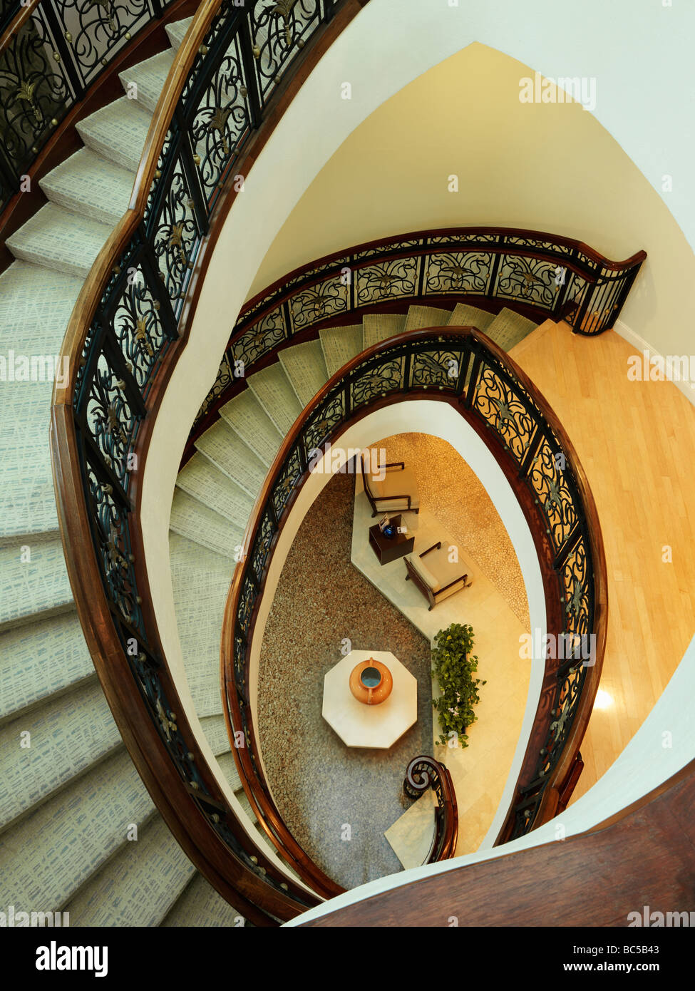 Wood Steps Wrought Iron Stairs Interior Spiral Staircase Calculator - China  Staircase, Wood Steps