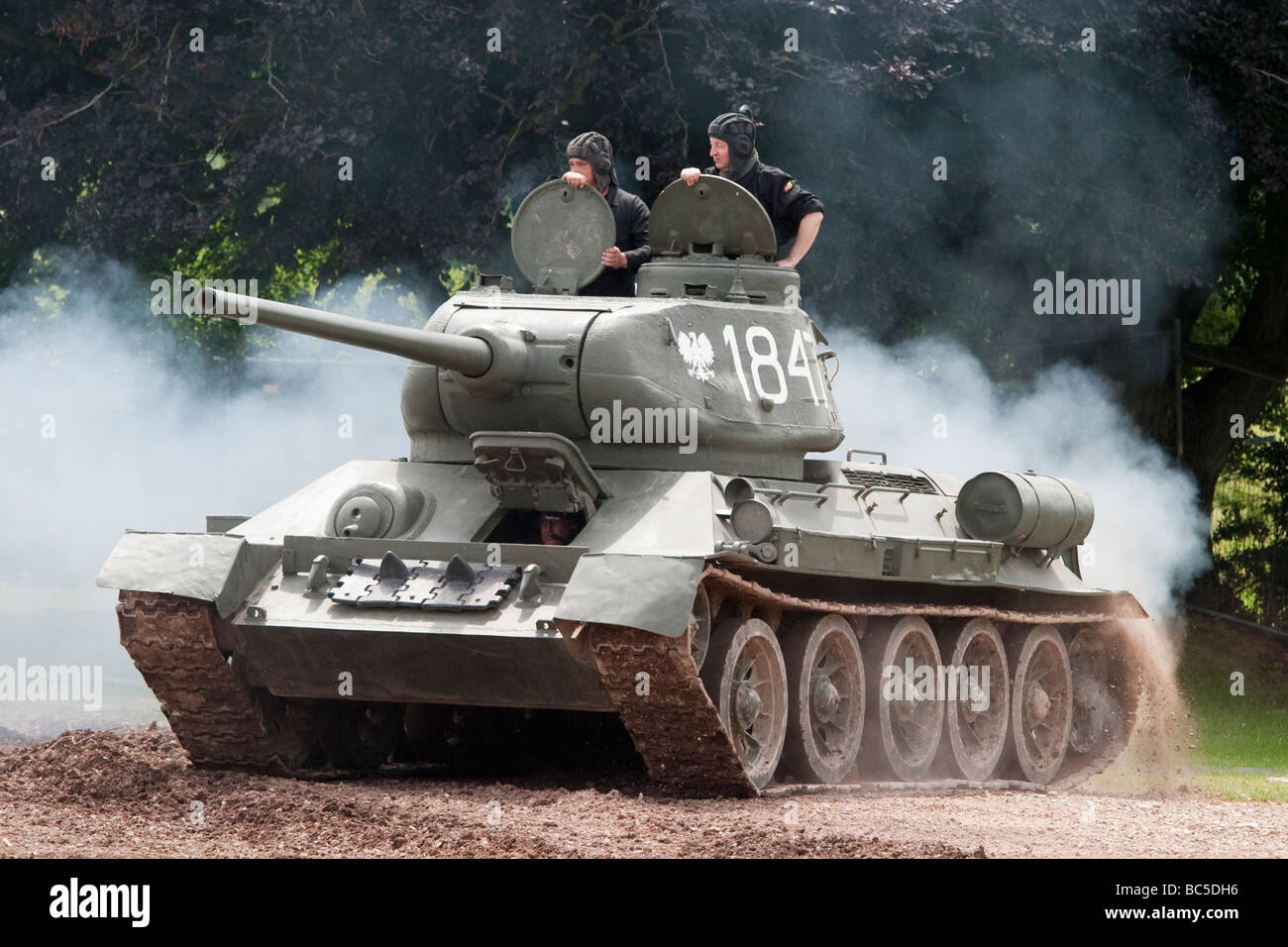 Russian t34 tank hi-res stock photography and images - Alamy