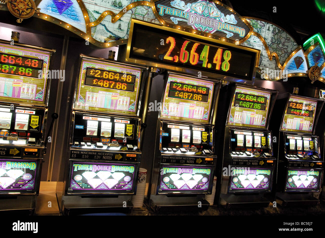 Slot machines, P&O Oceana Cruise Ship, North Sea, Europe Stock Photo - Alamy