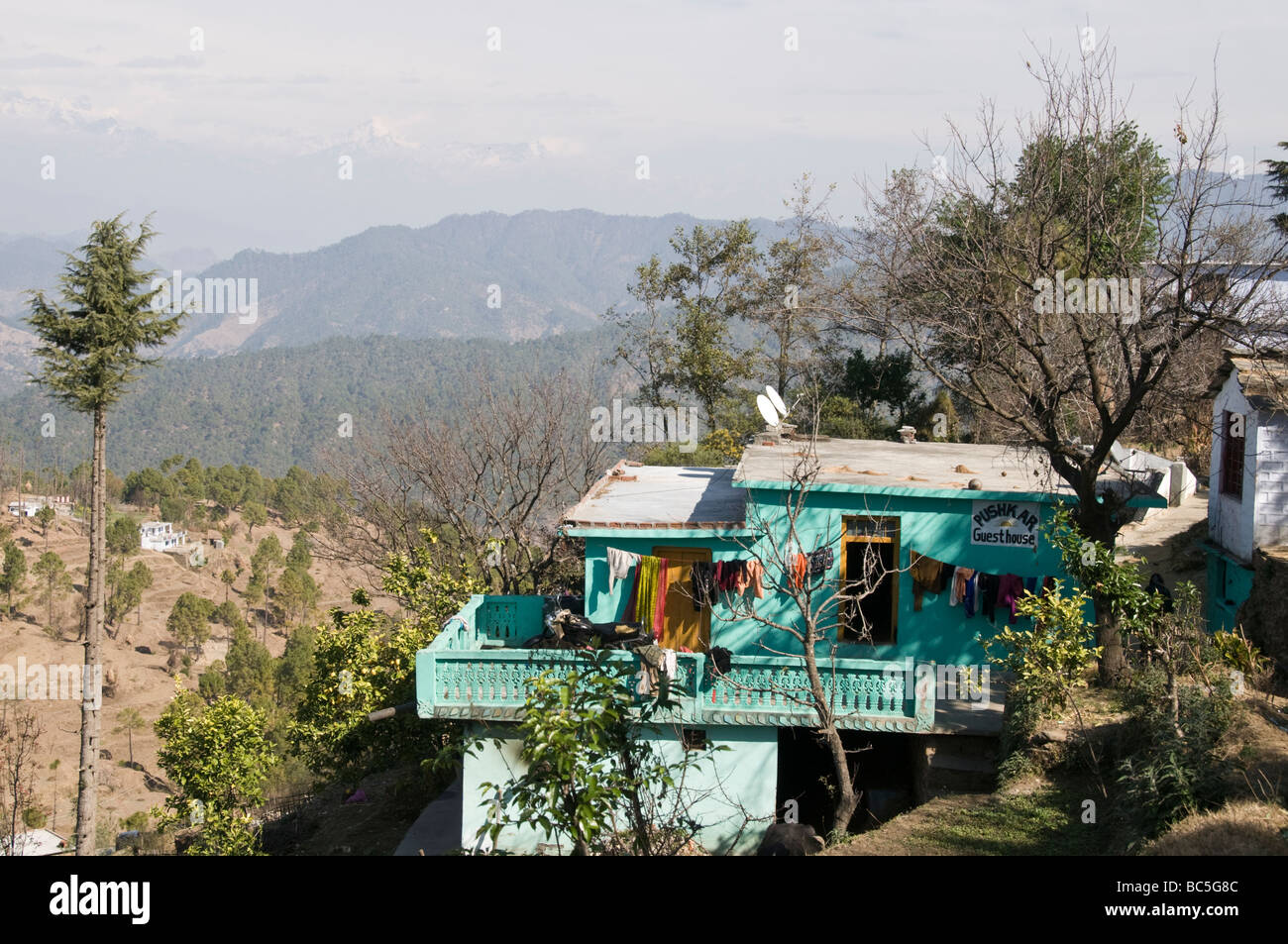 Views of the lower himalayas hi-res stock photography and images - Alamy