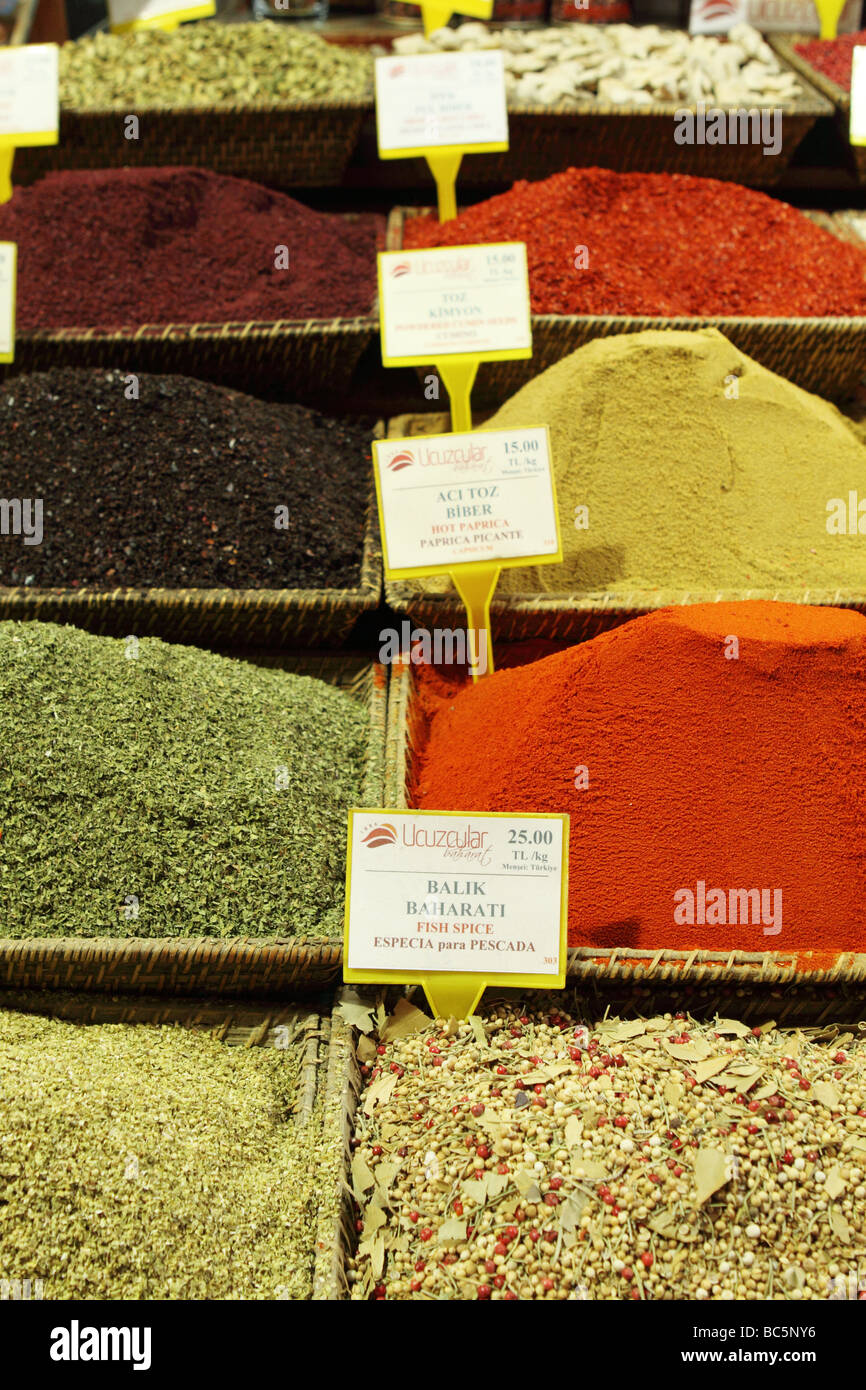 Istanbul Turkey the Spice Bazaar also known as the Egyptian Bazaar spices for sale including Fish Spice Balik Baharati Stock Photo