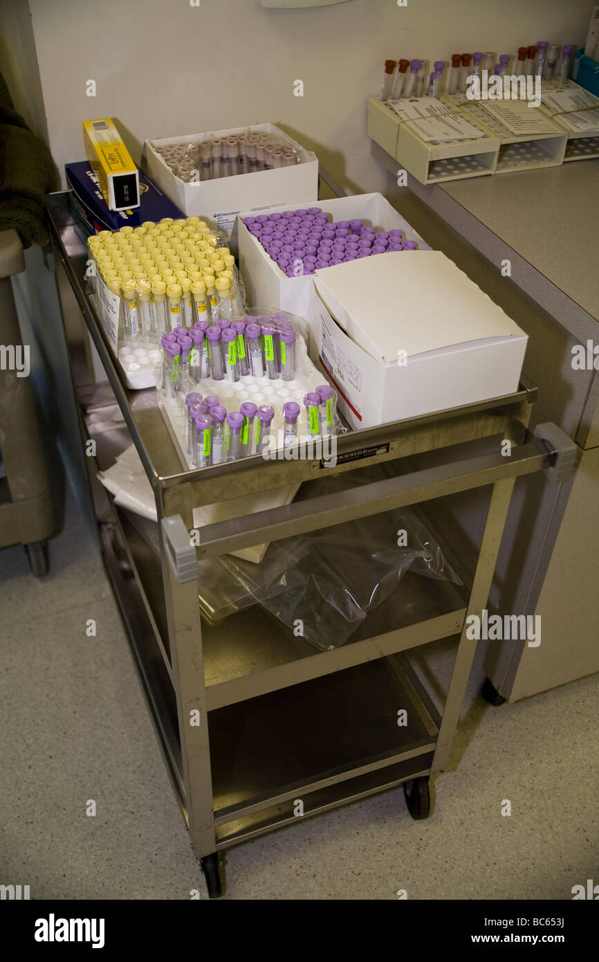 Specimen collection tray hires stock photography and images Alamy