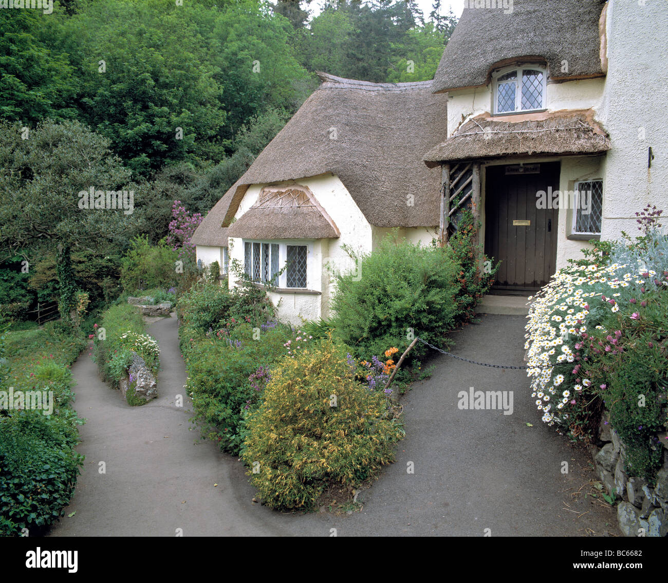 The tourist office is located in this cottage on Selworthy Green in