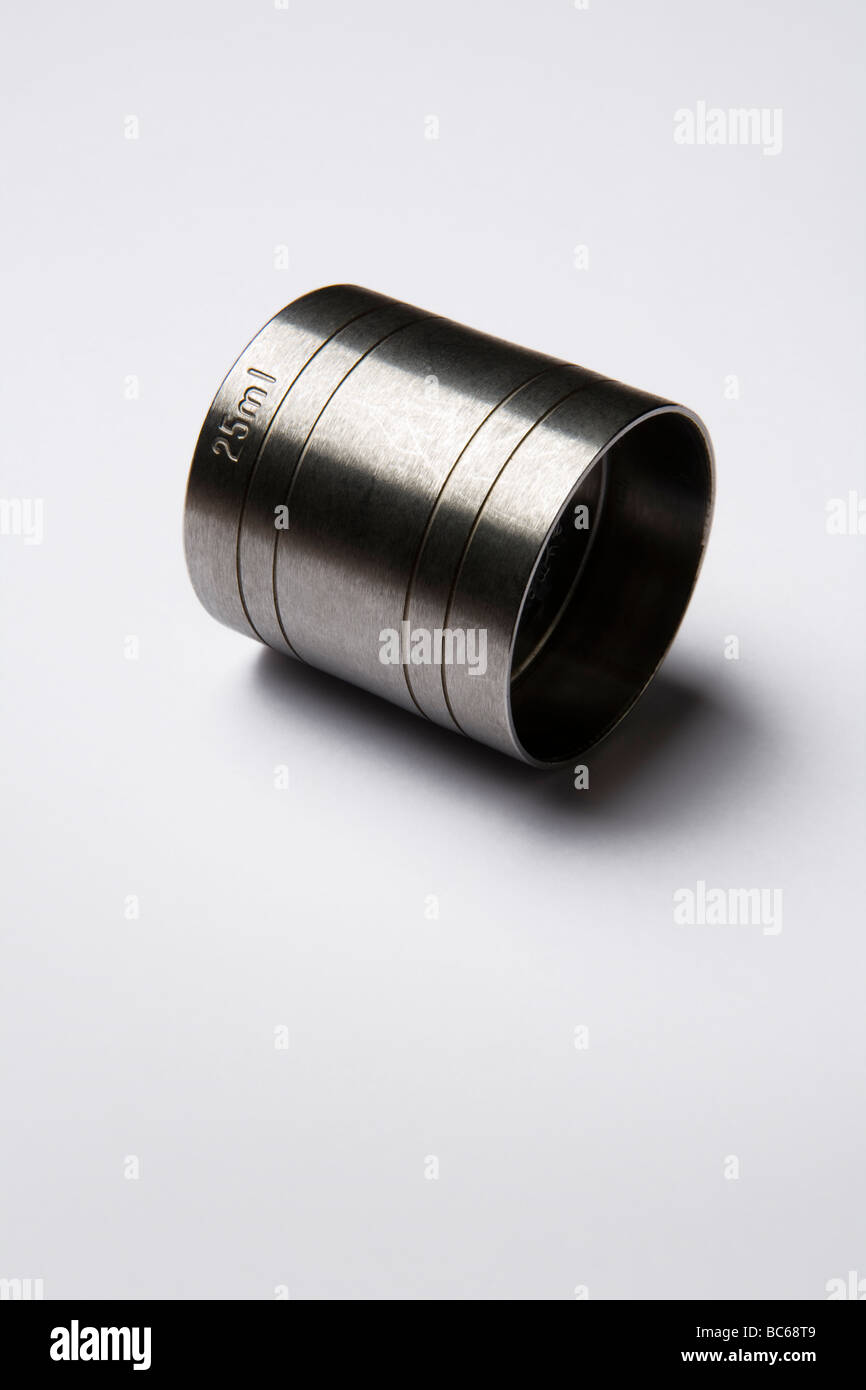 Metal measuring cups hi-res stock photography and images - Alamy
