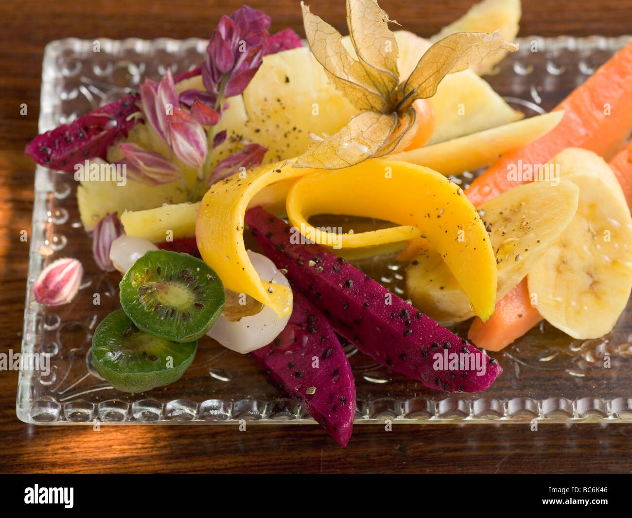 Asian fruit salad hi-res stock photography and images - Alamy