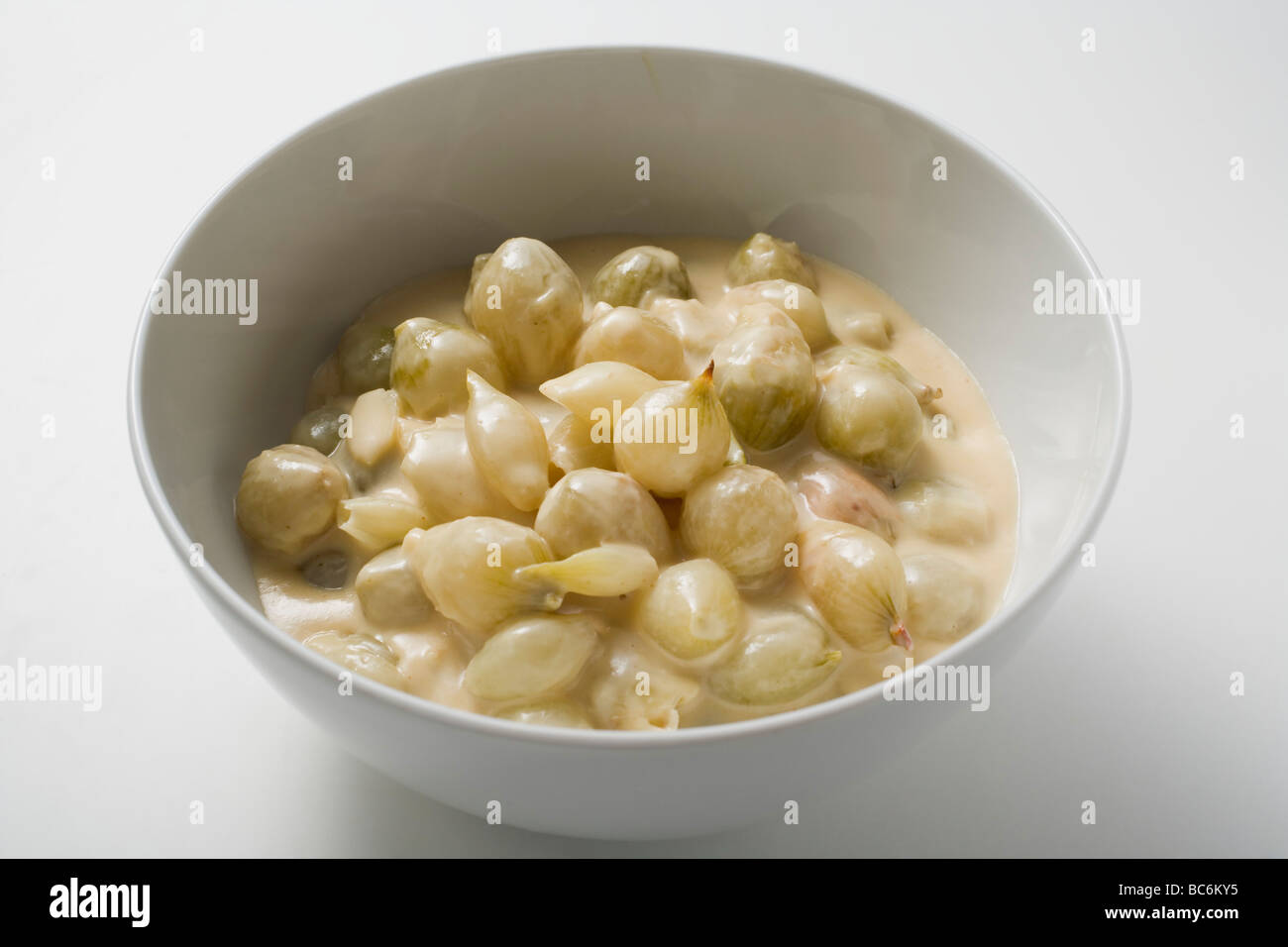 Pearl onions in cream sauce Stock Photo Alamy