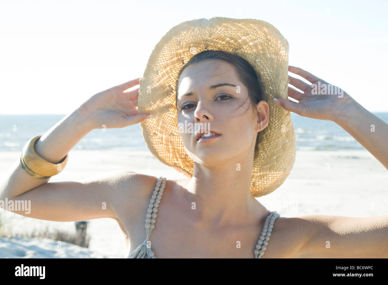 Woman sunbath in beach hot hi-res stock photography and images - Alamy