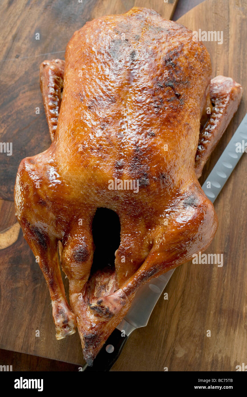 Whole roast duck Stock Photo - Alamy