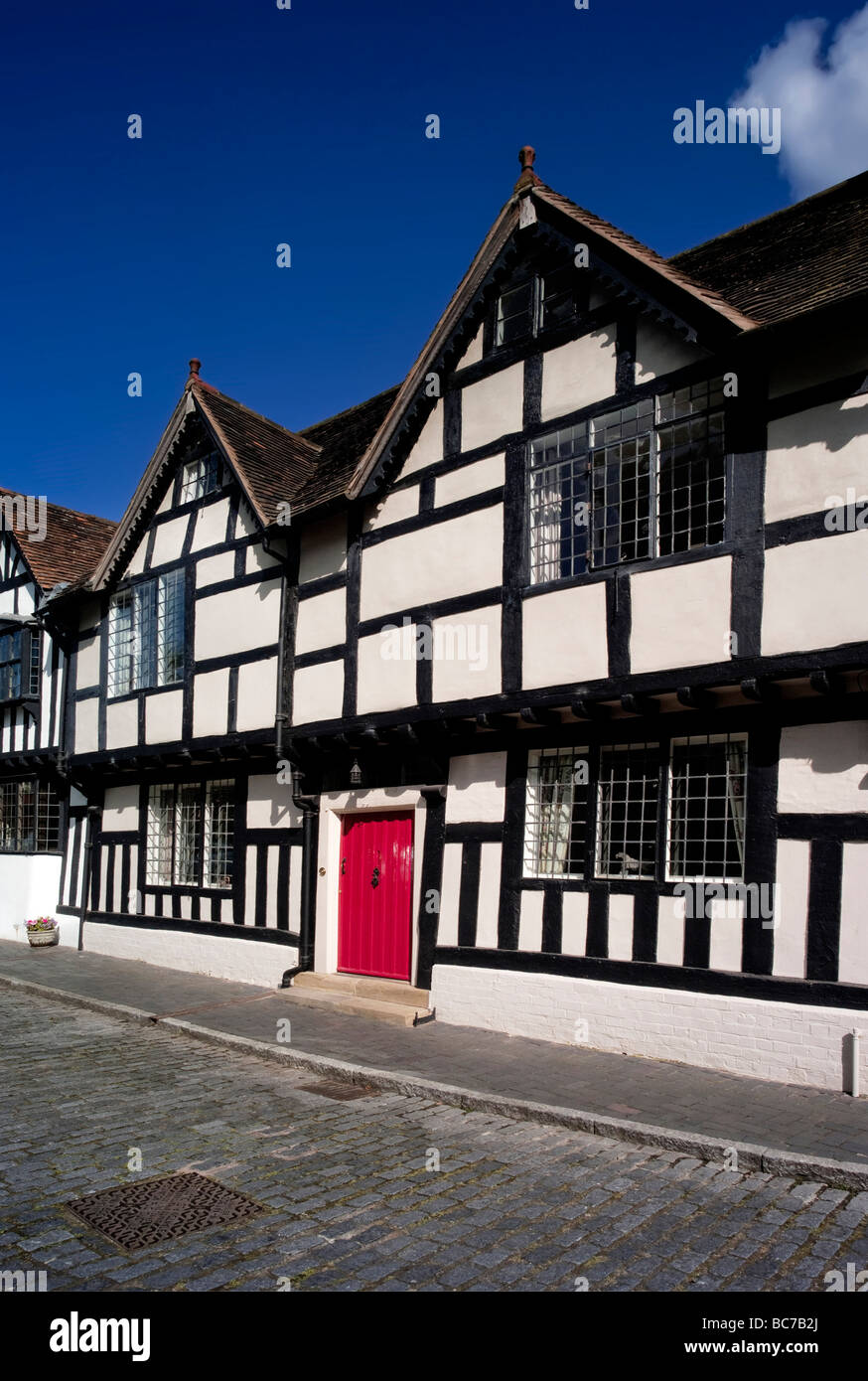 Old buildings in Mill Street Warwick Stock Photo Alamy