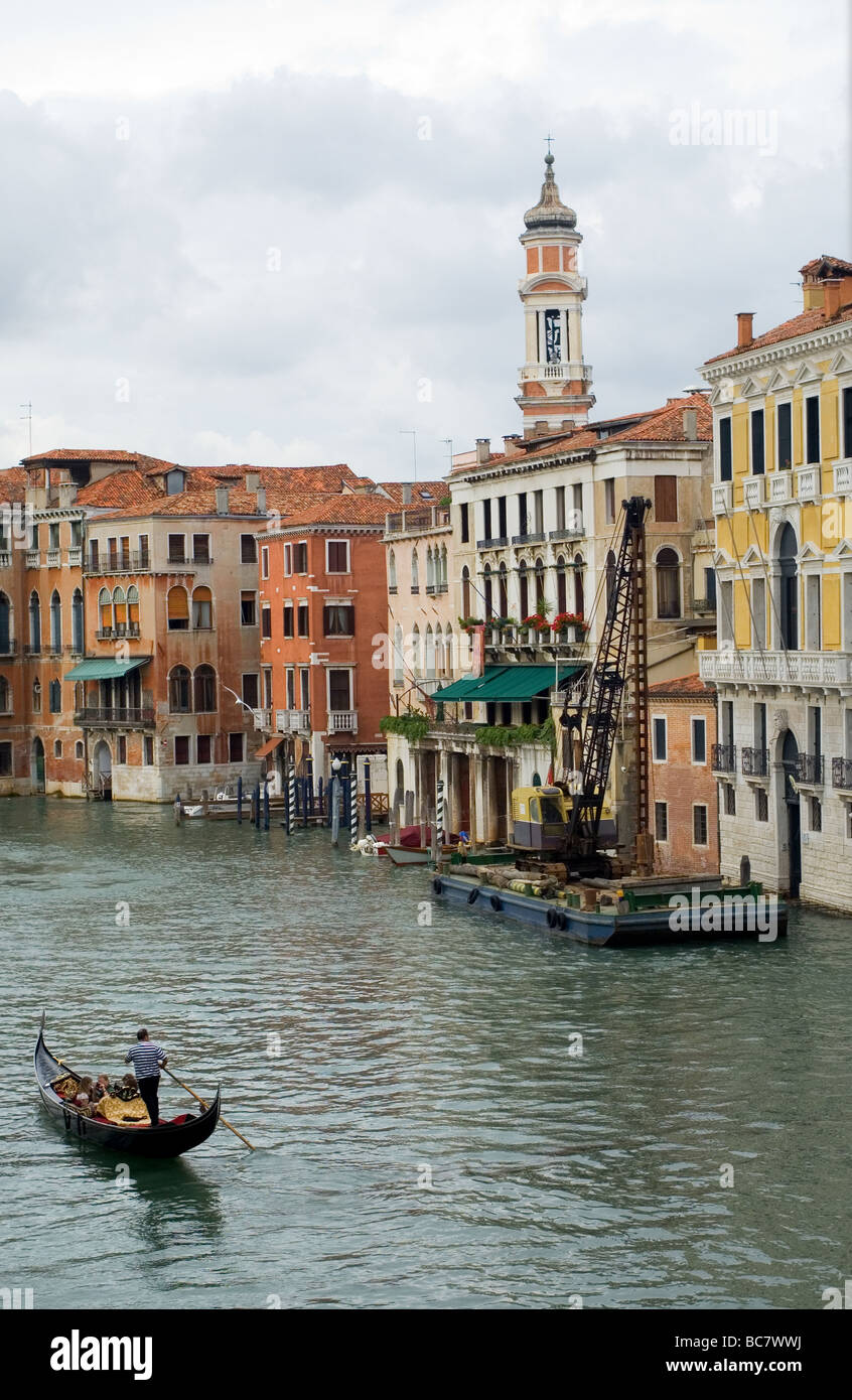 Europe italy venice gondola flowers hi-res stock photography and images ...
