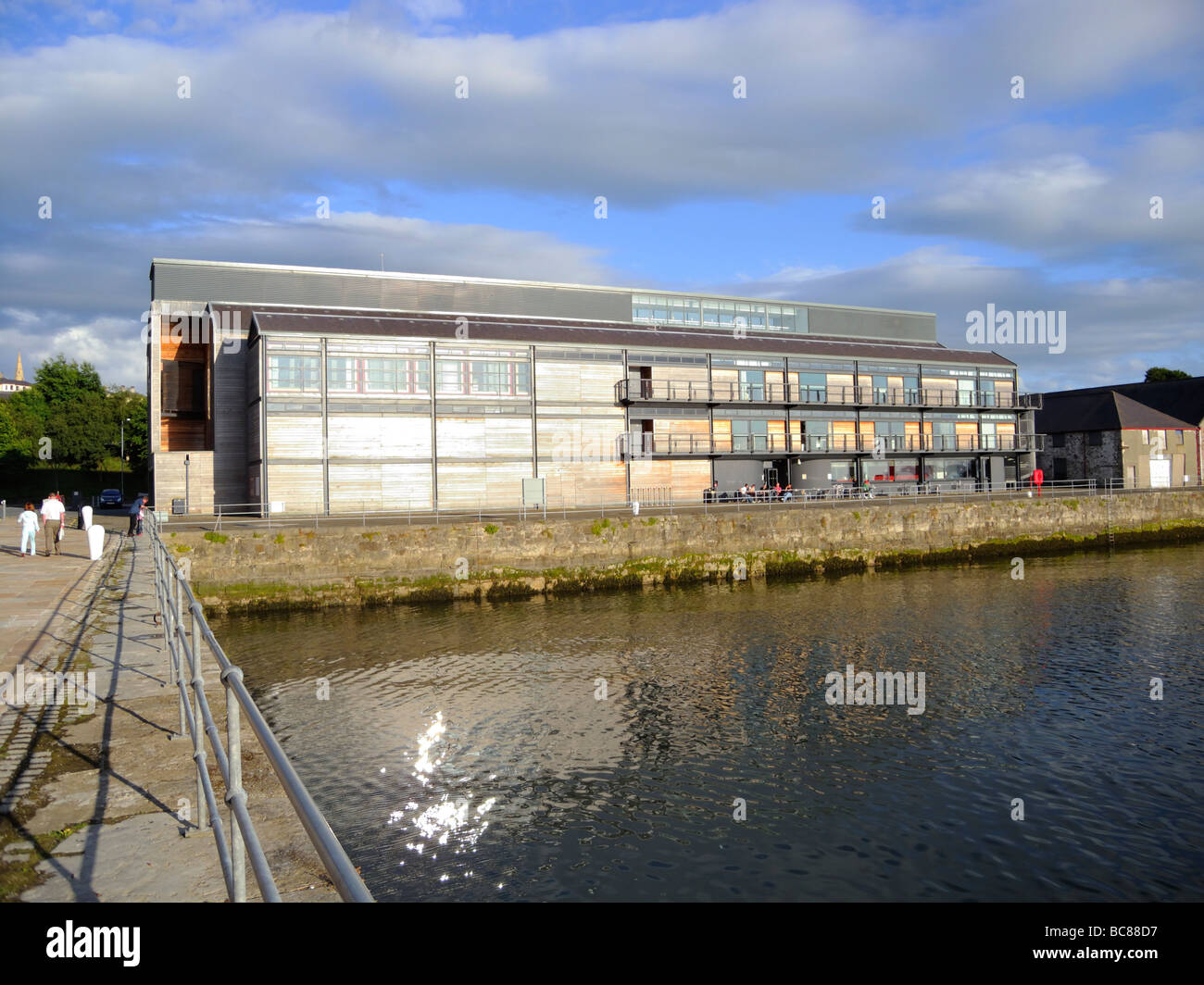 Galeri Caerarfon Victoria Dock Caernarfon North Wales Stock Photo Alamy