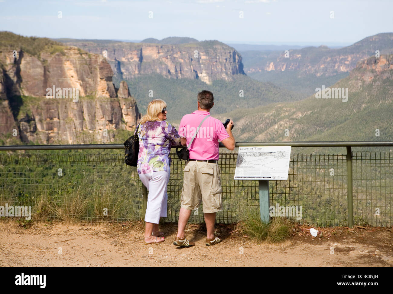 Taking in the view from Govett's Leap in the Blue Mountains Stock Photo