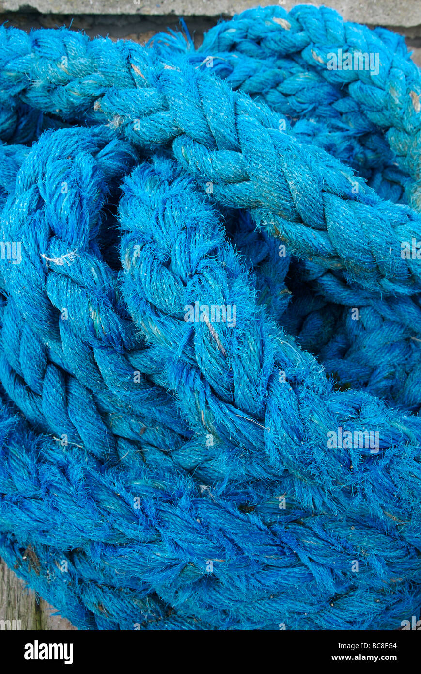 Tangle mess thread hi-res stock photography and images - Alamy